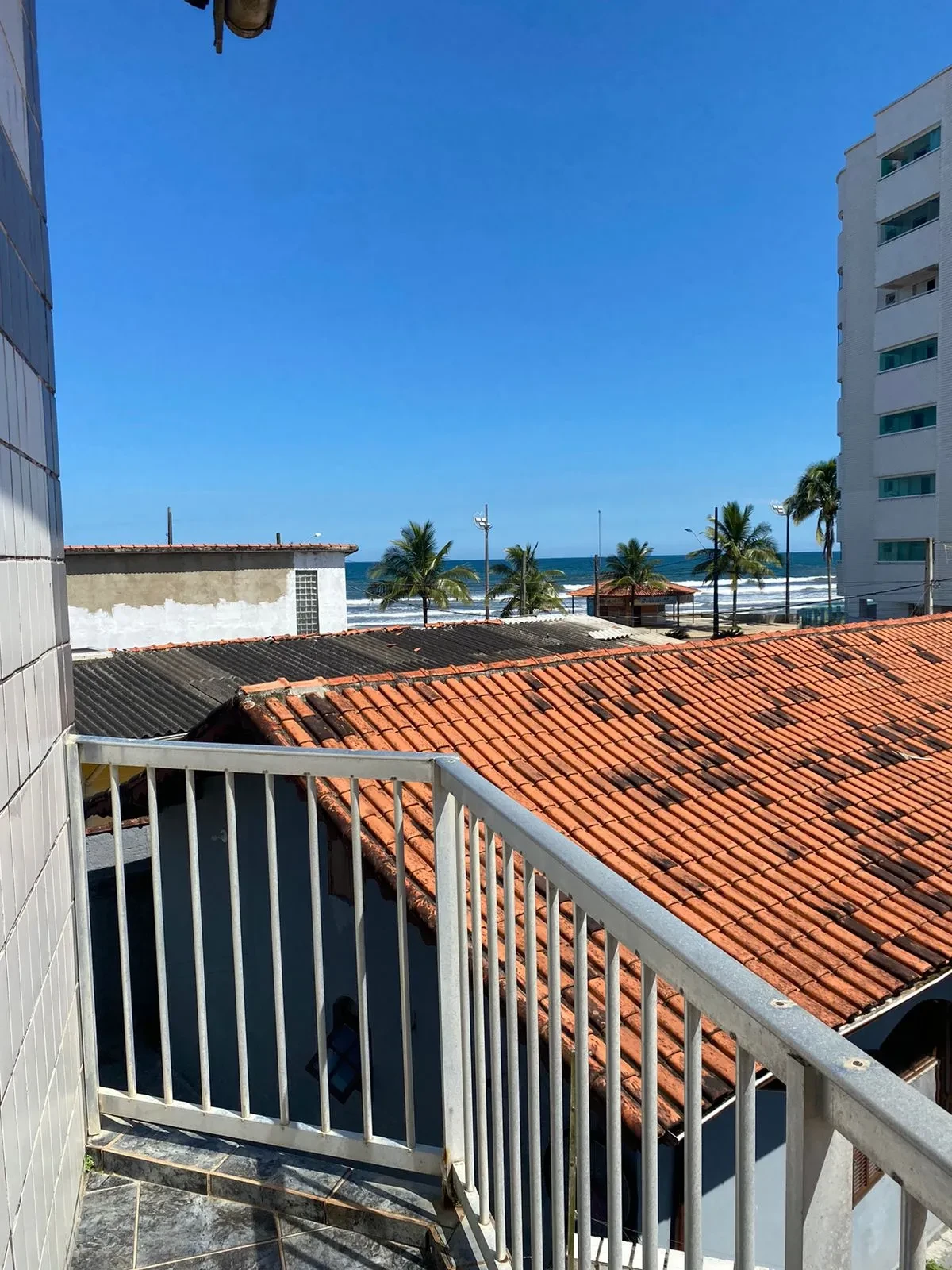 Imagem Sobrado com 5 Quartos à Venda, 195 m² em Jardim Praia Grande - Mongaguá