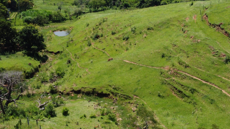Imagem Terreno à Venda, 100.000 m² em Conjunto Habitacional Humberto Popolo - Botucatu