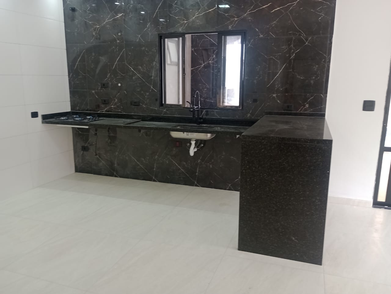 Imagem Casa com 3 Quartos à Venda, 100 m²em Campos Elíseos - Itanhaém