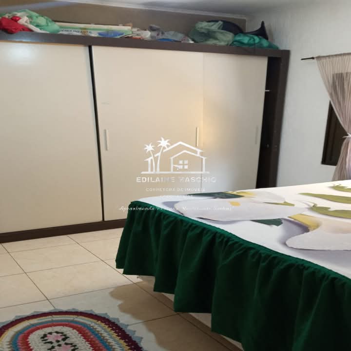 Imagem Casa com 2 Quartos à Venda, 77 m² em Itaóca  - Mongaguá