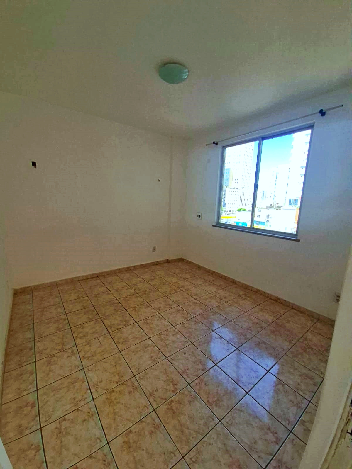 Imagem Apartamento com 3 Quartos para Alugar, 100 m² em Cremação - Belém