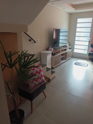 Imagem Casa de Condomínio com 2 Quartos à Venda, 55 m² em Água Chata - Guarulhos