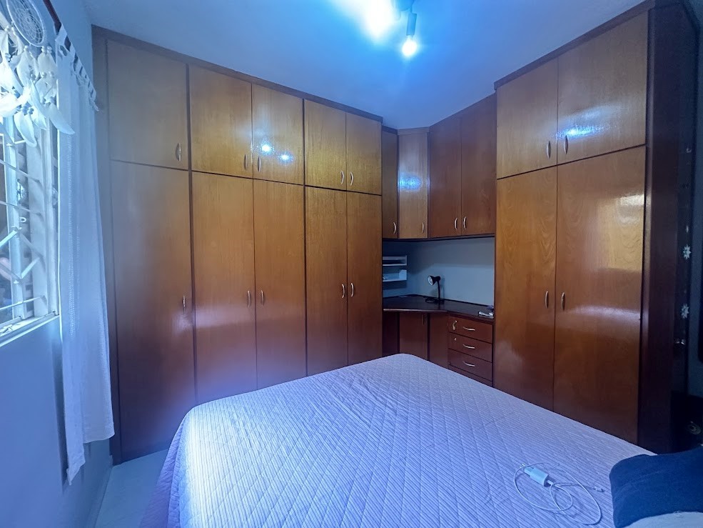 Imagem Casa com 2 Quartos à Venda, 125 m²em Bosque dos Eucaliptos - São José dos Campos