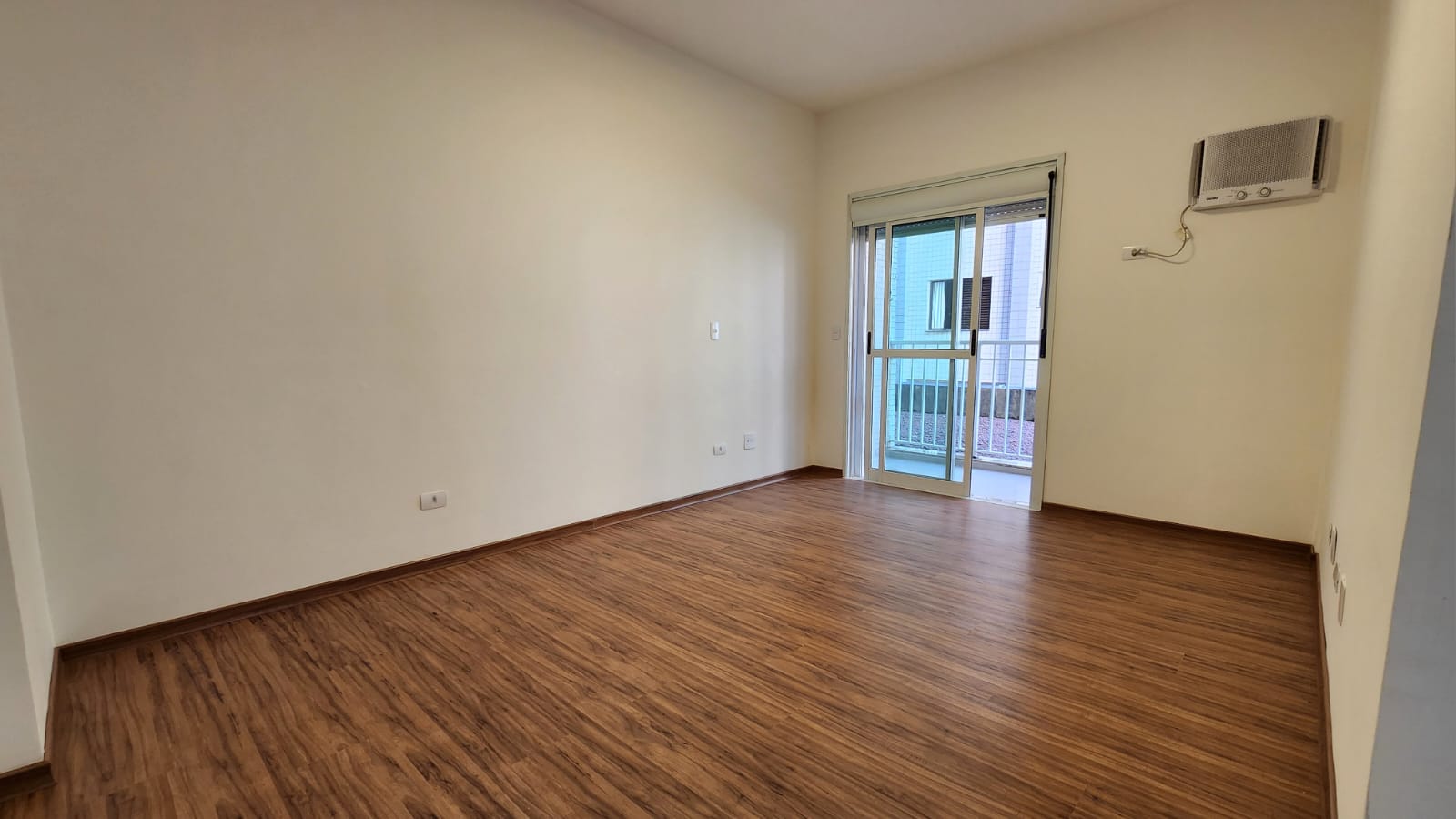 Imagem Apartamento com 3 Quartos à Venda, 160 m²em Boqueirão - Santos
