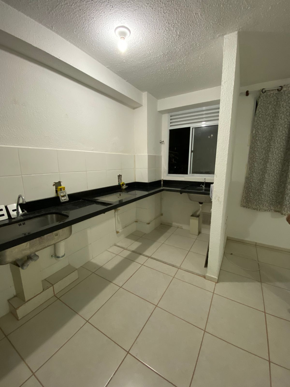 Apartamento com 2 Quartos à Venda, 44 m² em Vargem Grande - Rio de Janeiro