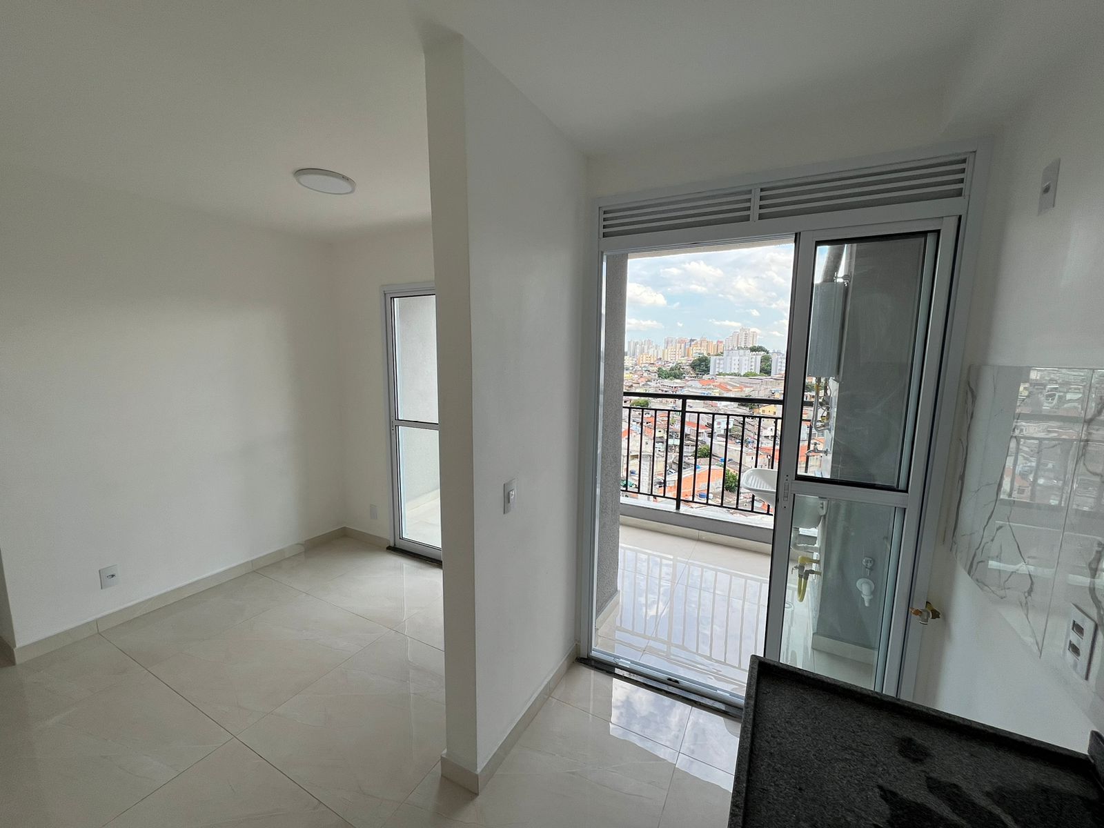 Imagem Apartamento com 2 Quartos para Alugar, 55 m²em São Pedro - Osasco