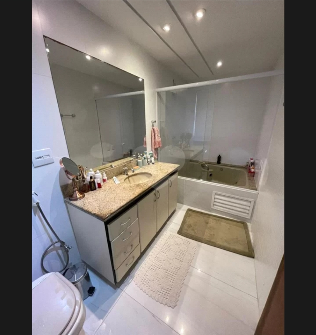 Imagem Apartamento com 3 Quartos à Venda, 160 m²em Praia da Costa - Vila Velha