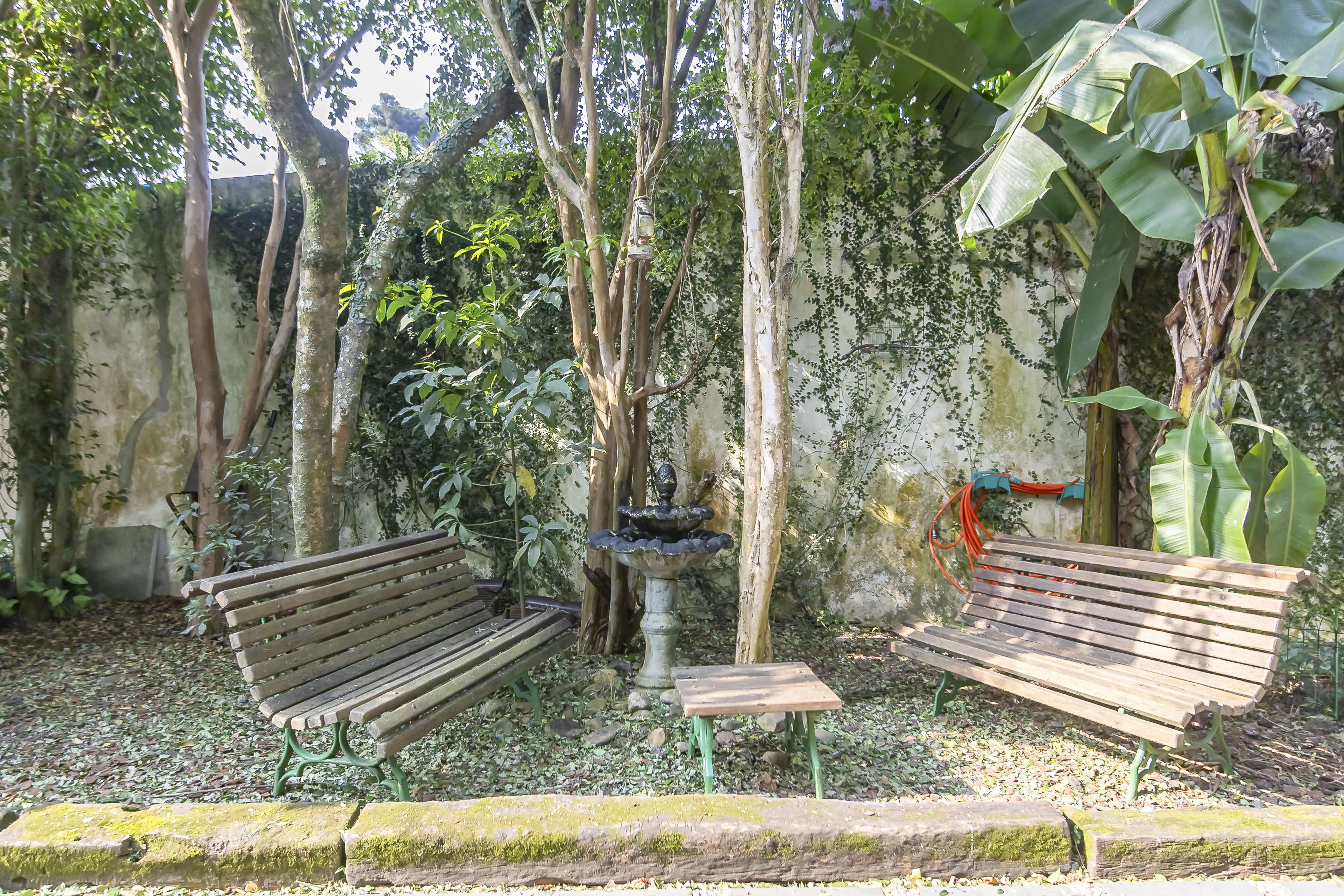 Foto do imóvel: Sobrado com 3 Quartos à Venda, 278 m² em Vista Alegre - Curitiba