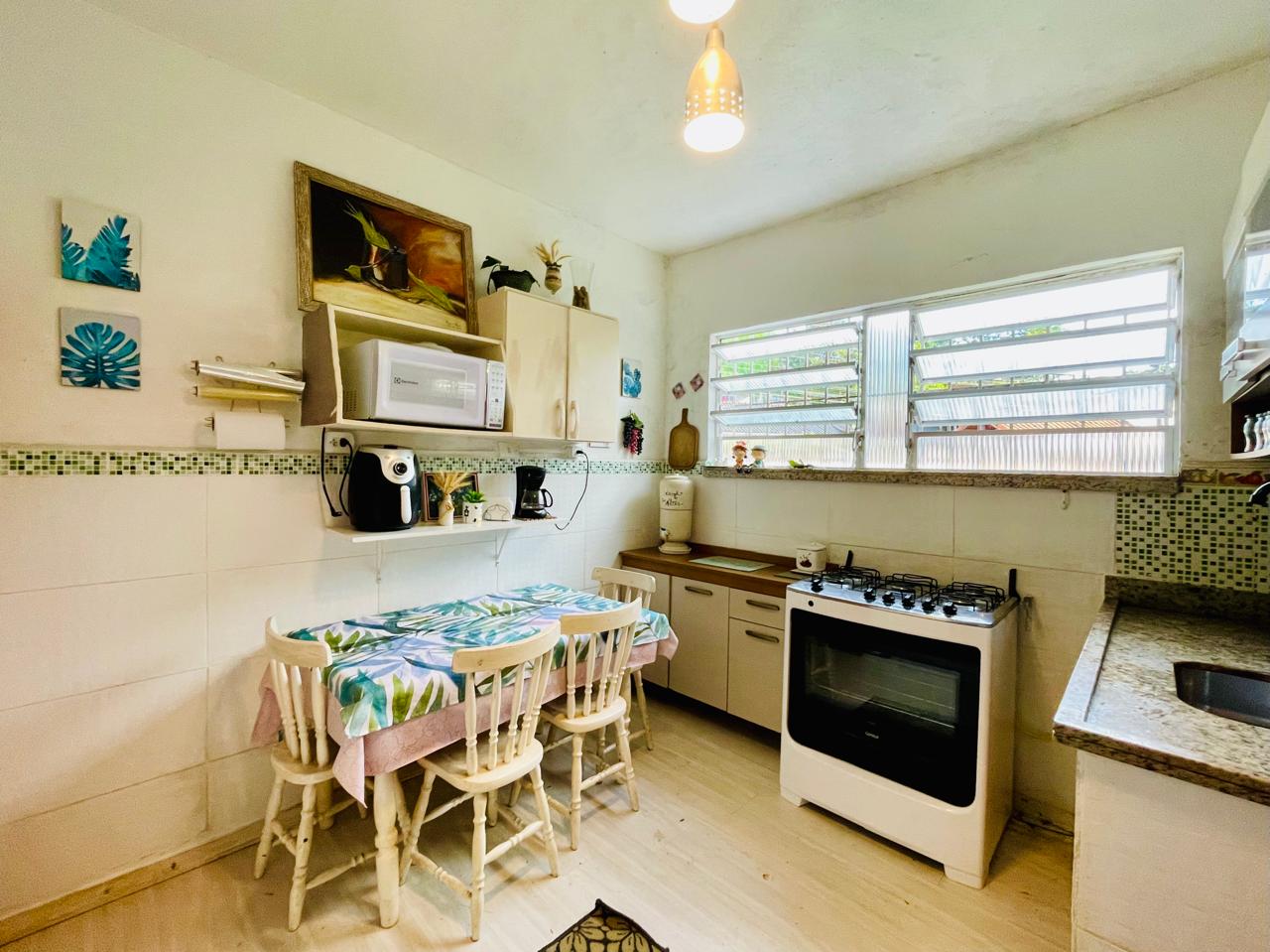 Foto do imóvel: Casa com 3 Quartos à Venda, 98 m² em Alto - Teresópolis