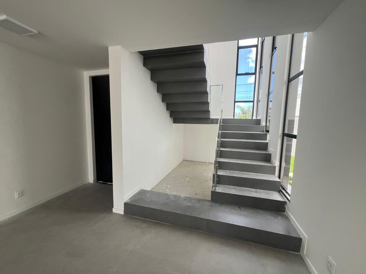 Imagem Casa de Condomínio com 4 Quartos à Venda, 295 m² em Cidade Alpha - Eusébio