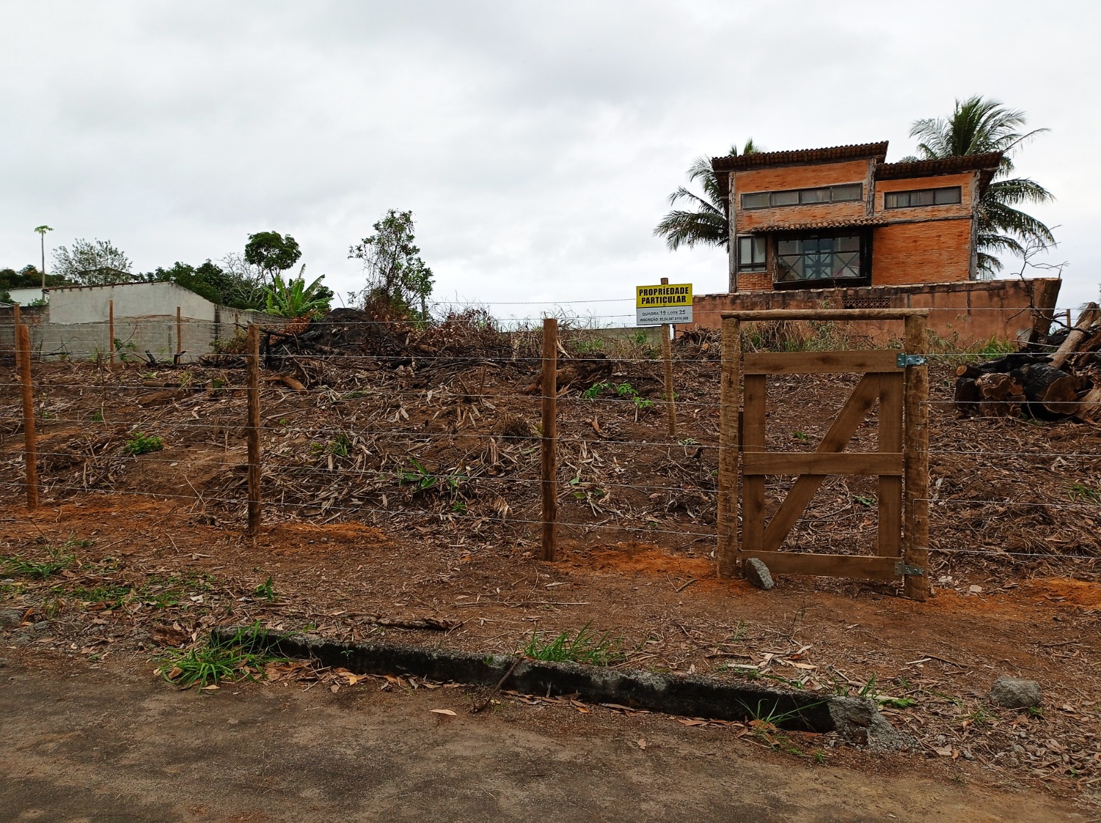 Imagem Terreno à Venda, 300 m² em Meaípe - Guarapari