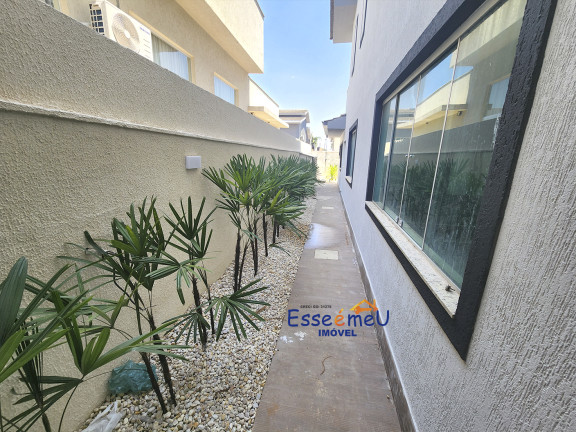 Imagem Casa de Condomínio com 4 Quartos à Venda, 301 m² em Jardins Madri - Goiânia