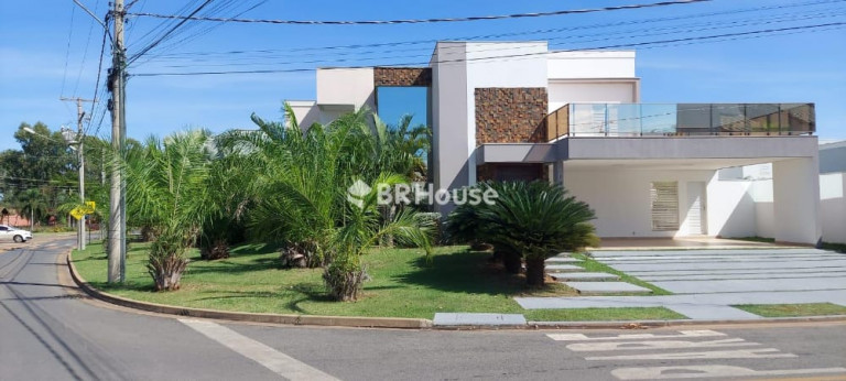 Imagem Casa de Condomínio com 4 Quartos à Venda, 402 m² em Jardim Itália - Cuiabá
