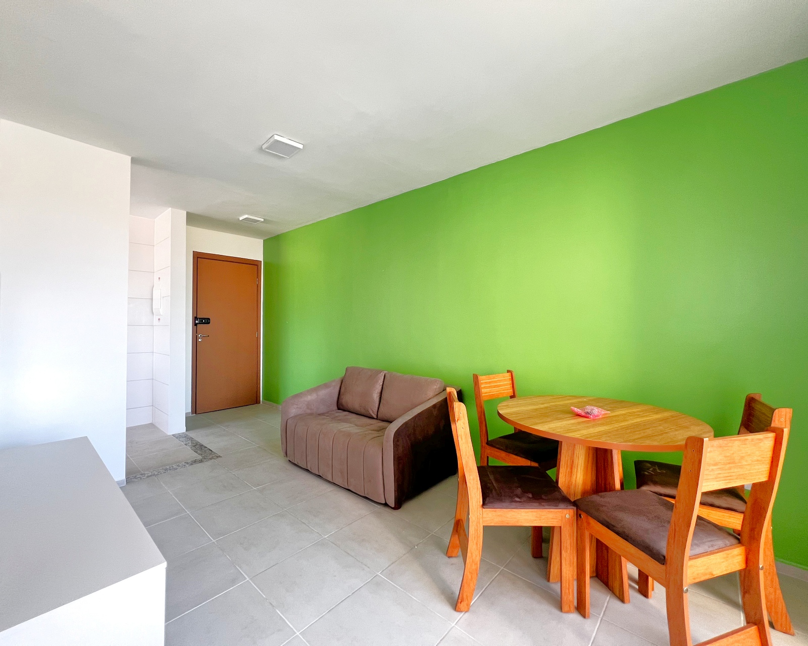Imagem Apartamento com 2 Quartos para Alugar, 47 m²em Ponta Negra - Manaus