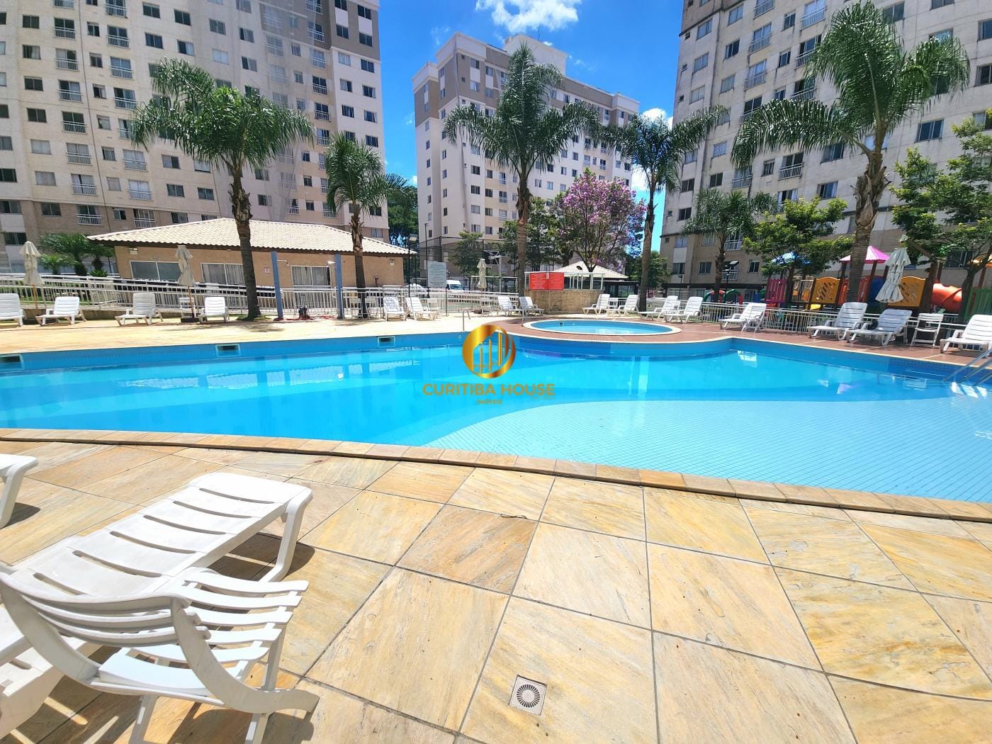 Imagem Apartamento com 2 Quartos à Venda, 44 m² em Pinheirinho - Curitiba