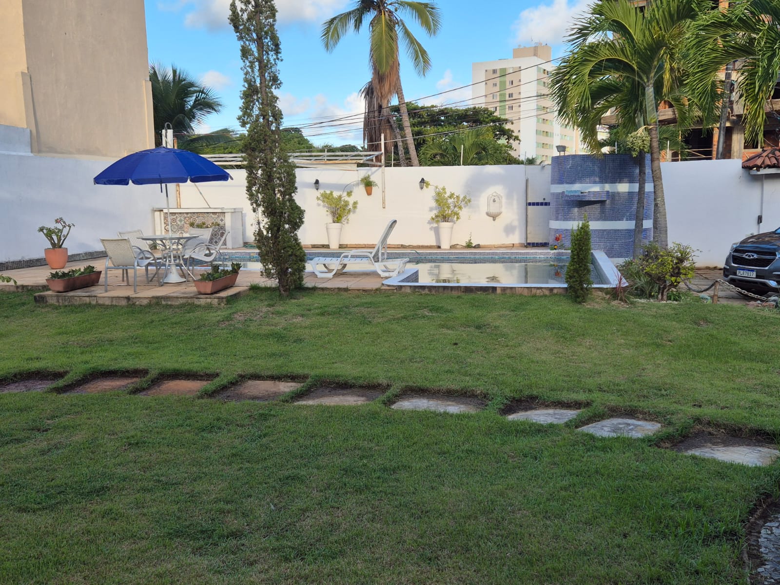 Imagem Casa com 4 Quartos à Venda, 600 m²em Centro - Lauro de Freitas
