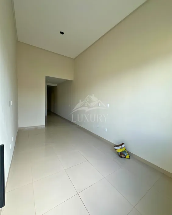 Imagem Casa com 3 Quartos à Venda, 92 m²em Jardim Nova Goiânia - Senador Canedo