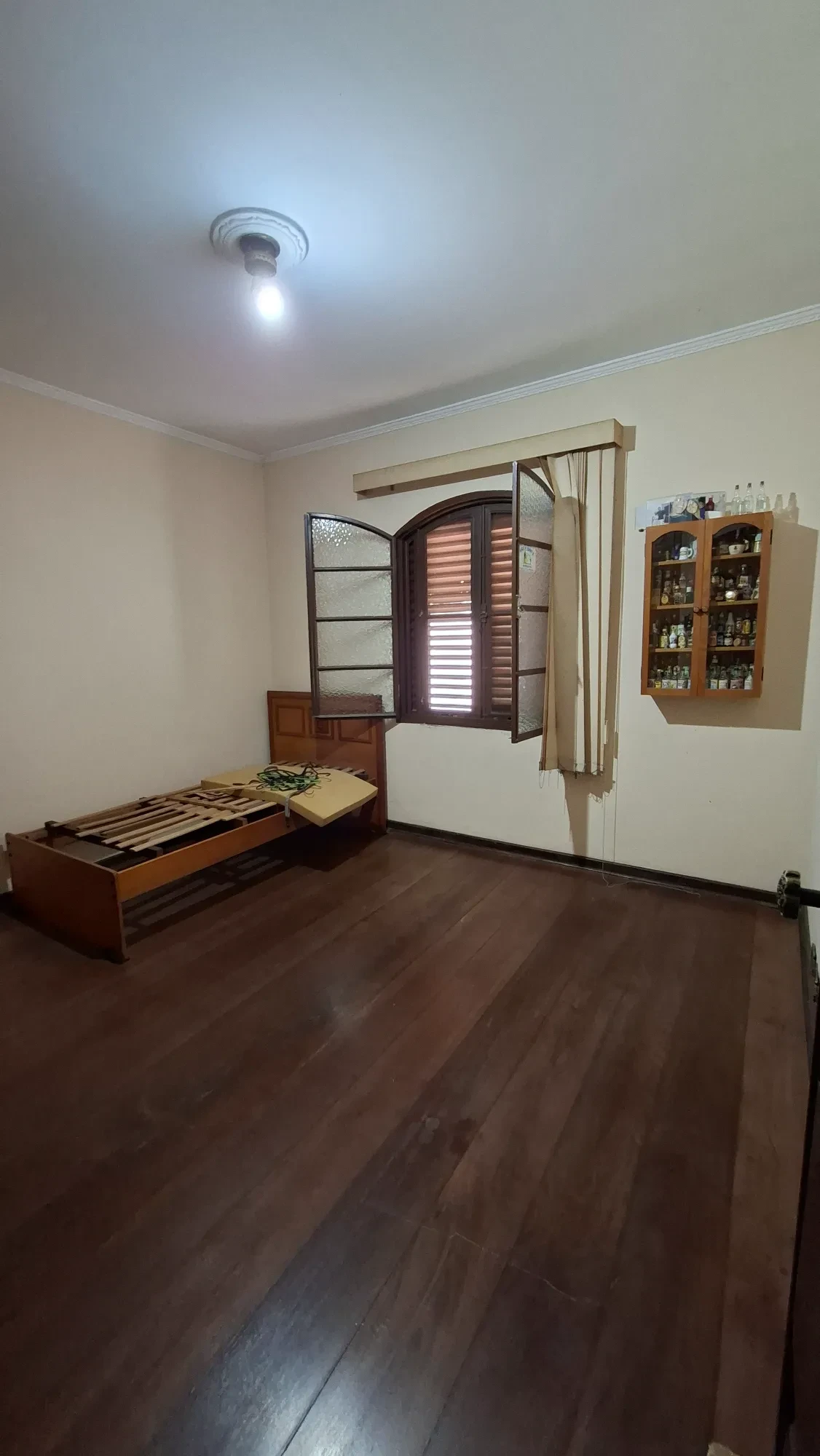 Imagem Casa com 3 Quartos para Alugar, 374 metros em Jardim Emília - Sorocaba