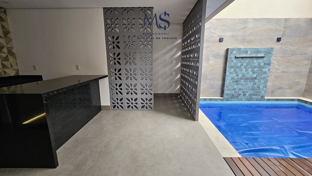 Imagem Sobrado com 4 Quartos à Venda, 270 m² em Guará II - Brasília