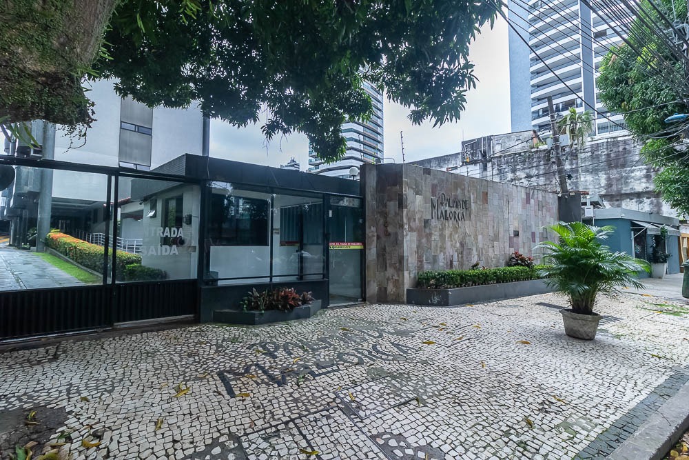 Imagem Apartamento com 4 Quartos à Venda, 400 m²em Umarizal - Belém