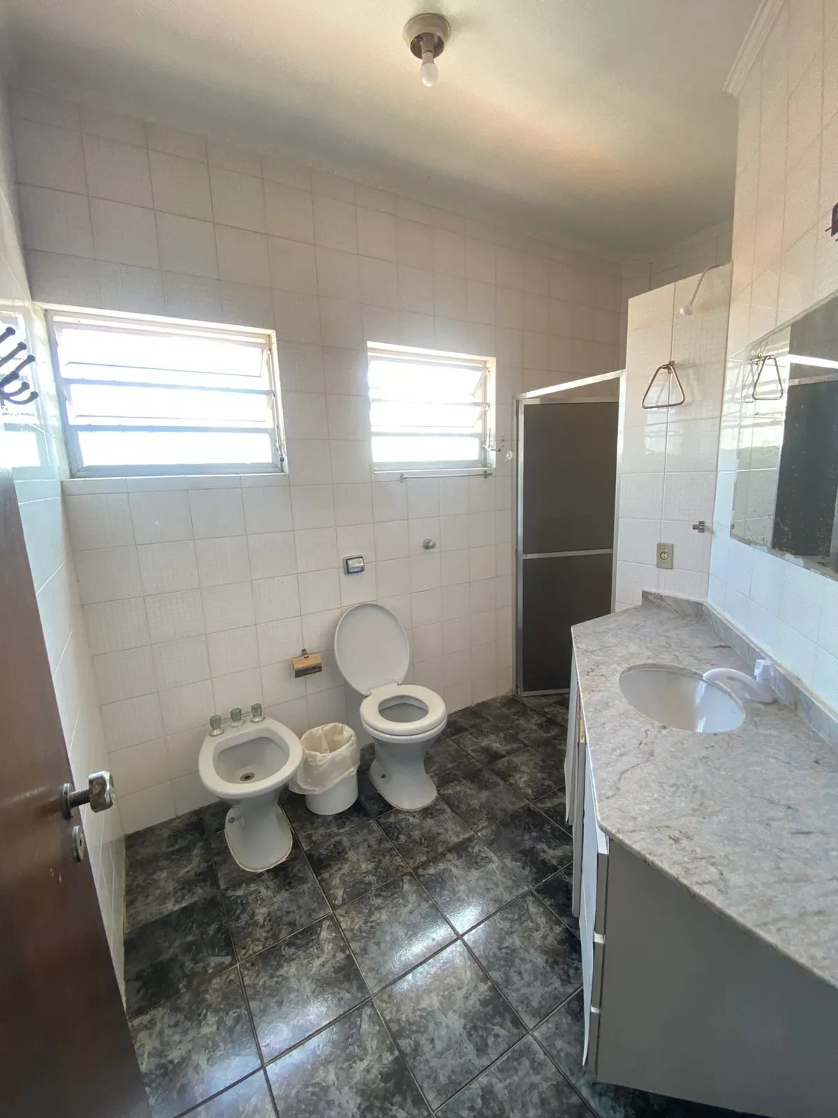 Imagem Sobrado com 5 Quartos à Venda, 195 m² em Jardim Praia Grande - Mongaguá
