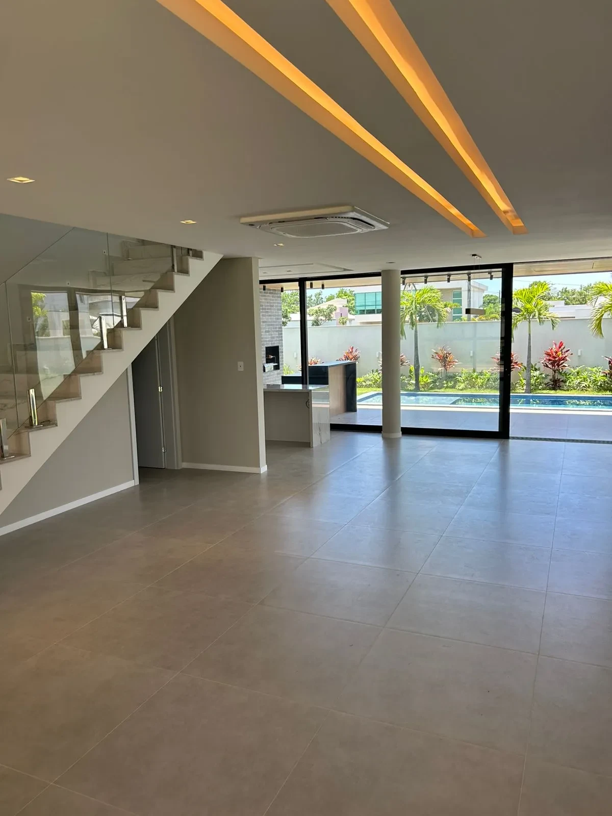 Imagem Casa com 4 Quartos à Venda, 467 m² em Jacuhy - Serra