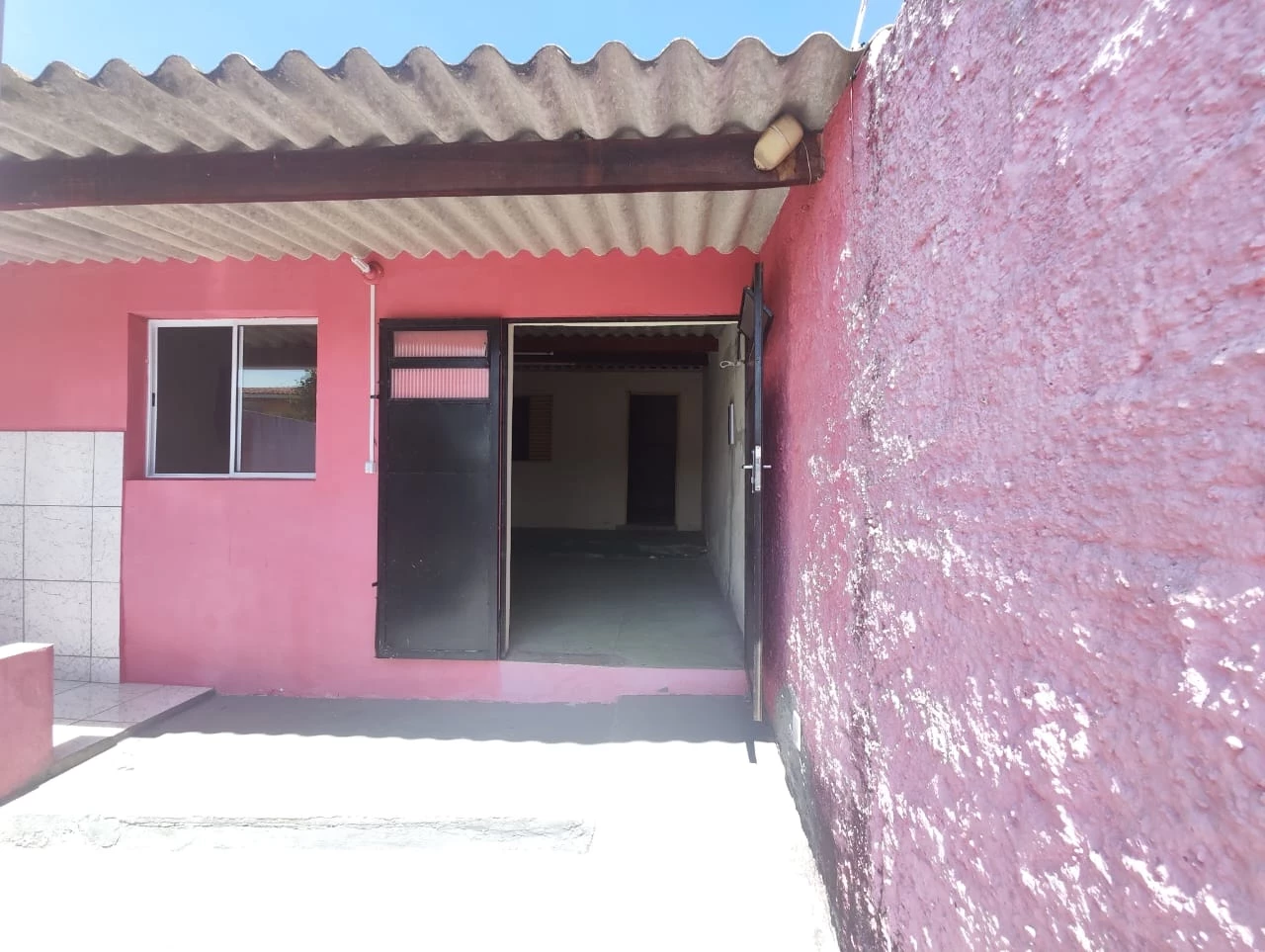 Foto do imóvel: Casa com 2 Quartos para Alugar, 64 m² em Parque Santana - Mogi das Cruzes