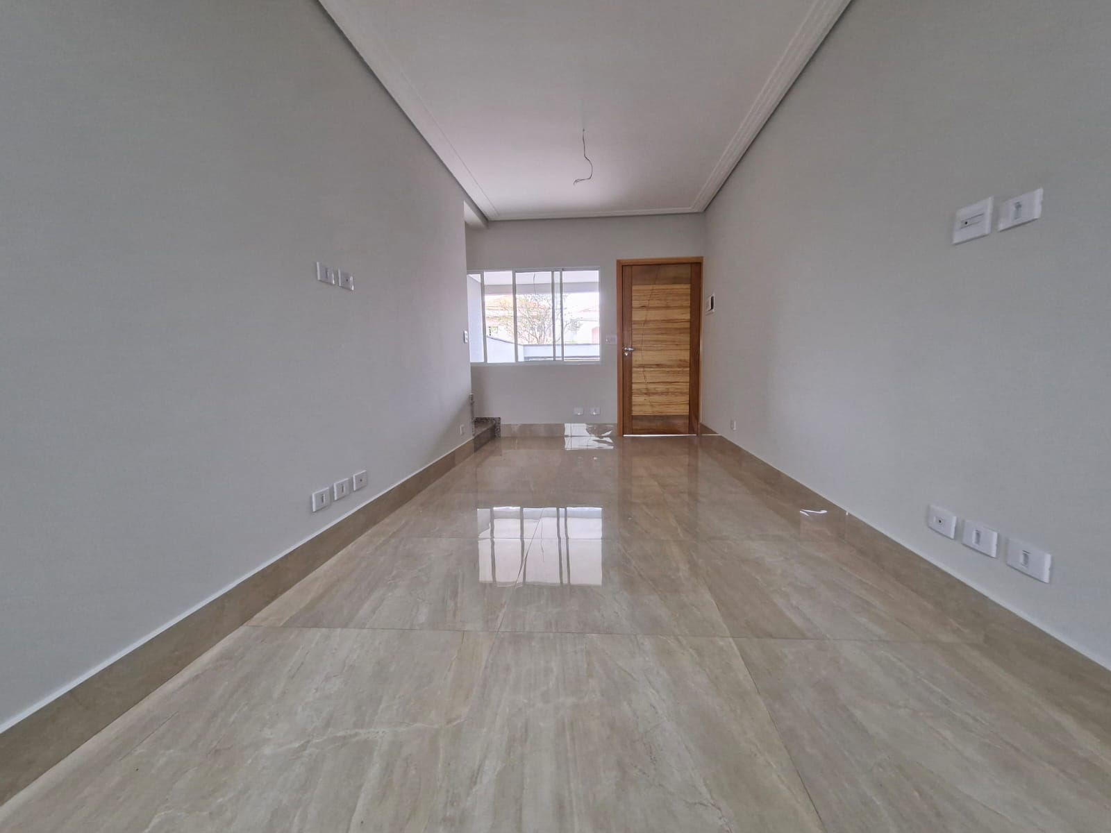 Imagem Sobrado com 3 Quartos à Venda, 193 m²em Jardim Santo Elias - São Paulo