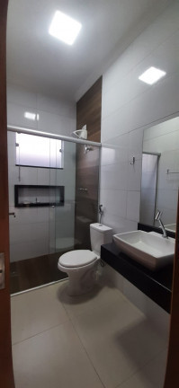 Imagem Casa com 3 Quartos à Venda, 167 m² em Vila Santos Dumont - Ourinhos