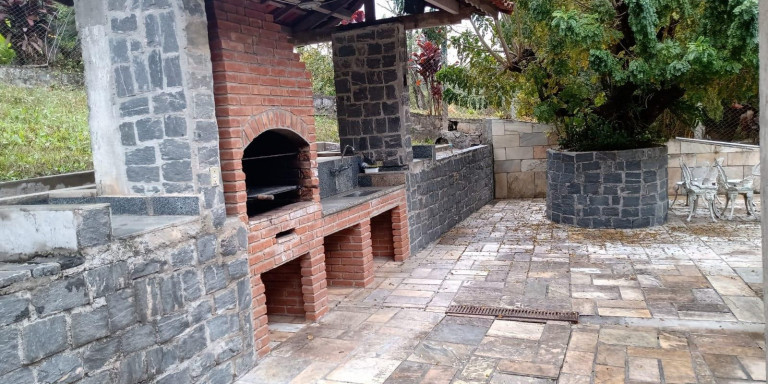 Imagem Chácara com 12 Quartos à Venda,  em Centro - Santa Isabel