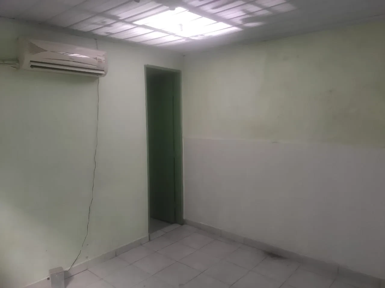 Imagem Imóvel Comercial para Alugar, 225 metros em Campo Grande - Santos
