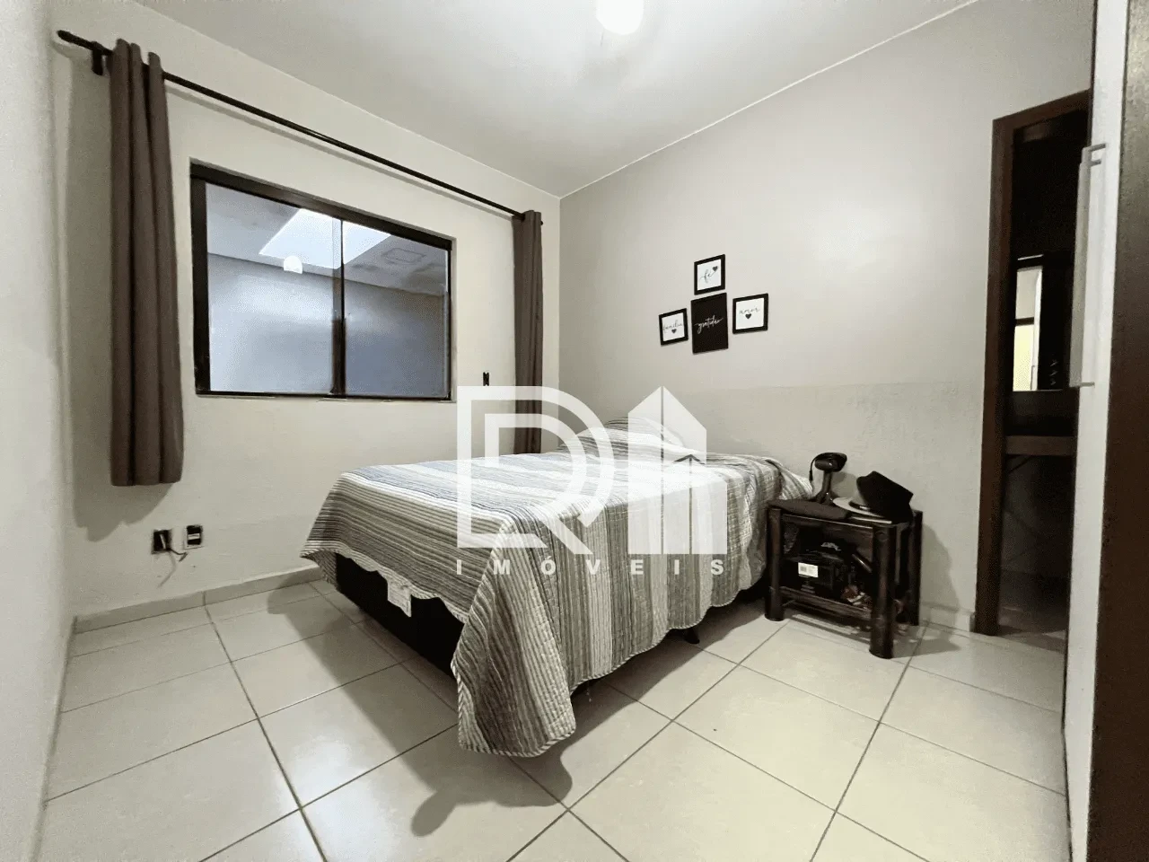 Imagem Casa de Condomínio com 4 Quartos à Venda, 400 metro em Setor Habitacional Vicente Pires - Brasília