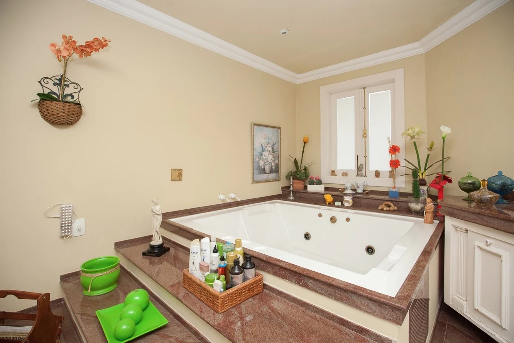 Imagem Casa de Condomínio com 9 Quartos à Venda, 520 m² em Itaipava - Petrópolis