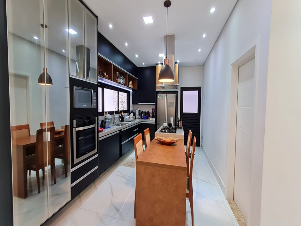 Imagem Casa de Condomínio com 4 Quartos à Venda, 275 m² em Jardim Carolina - Jundiaí