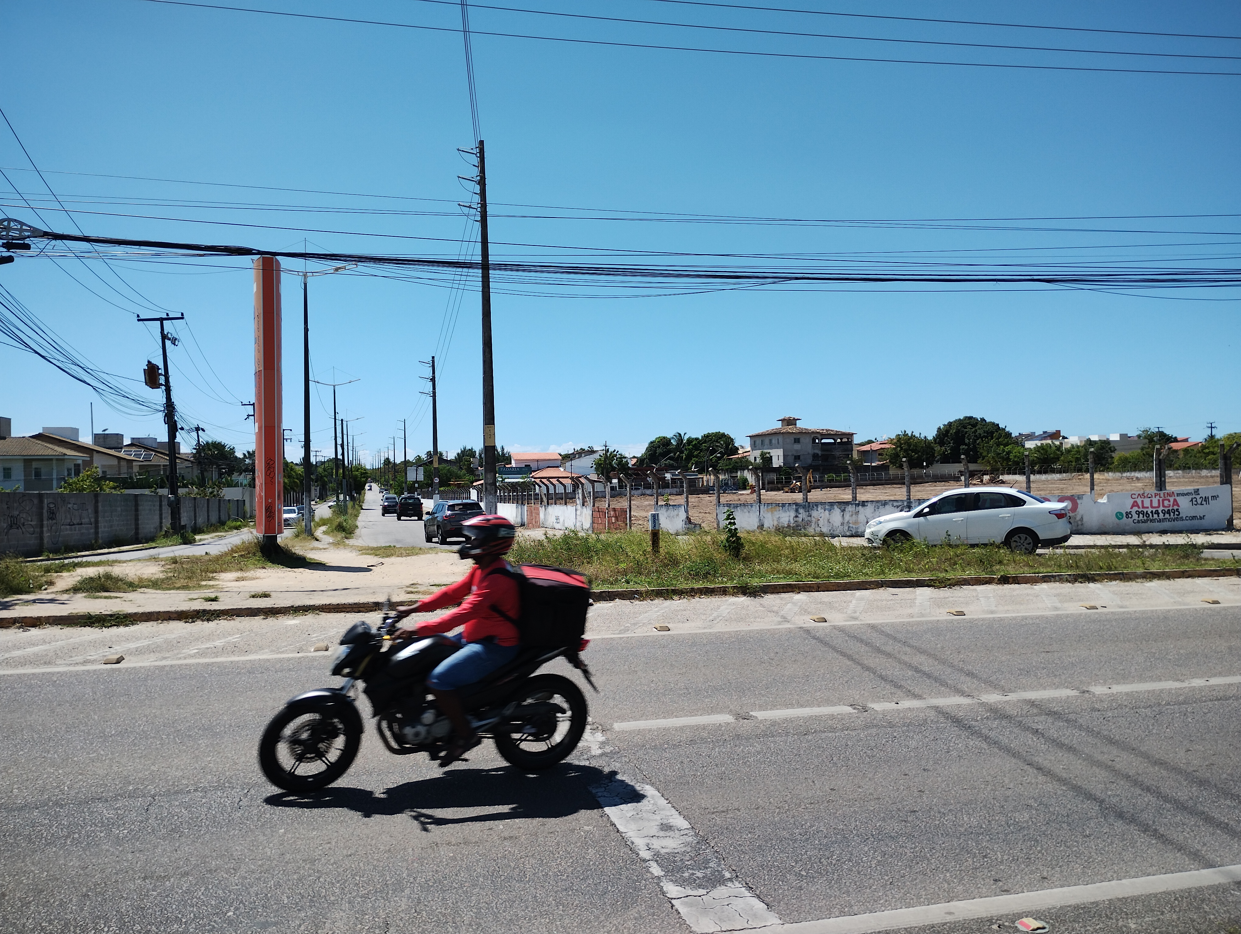 Imagem Terreno para Alugar, 13 m²em Pires Façanha - Eusebio
