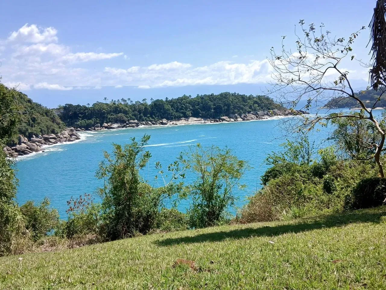 Imagem Terreno em Condomínio à Venda, 30000 metros em Paraty - Paraty