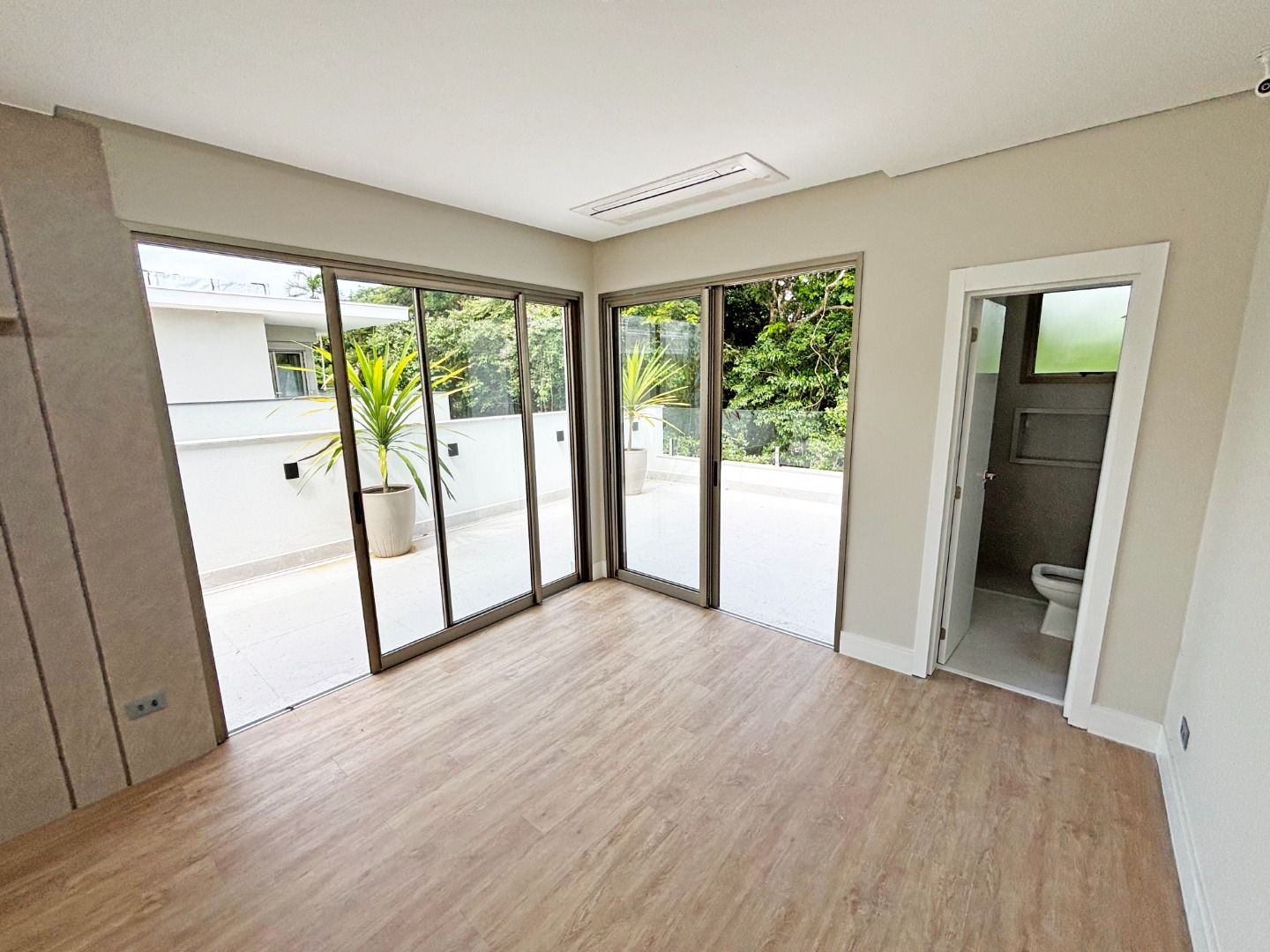 Imagem Casa com 6 Quartos à Venda, 475 metros em Riviera - Bertioga