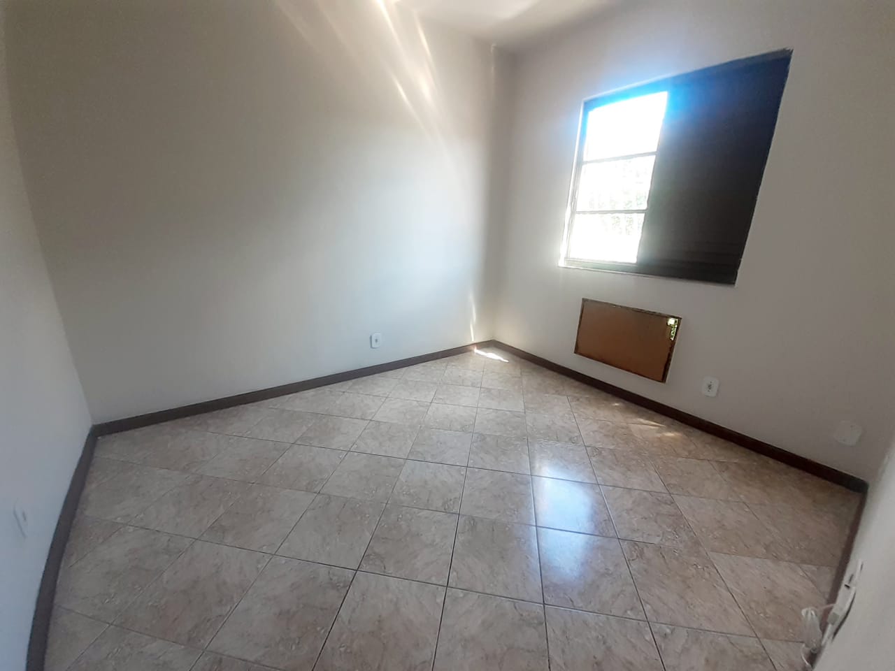 Imagem Apartamento com 2 Quartos à Venda, 60 m² em Taquara - Rio de Janeiro