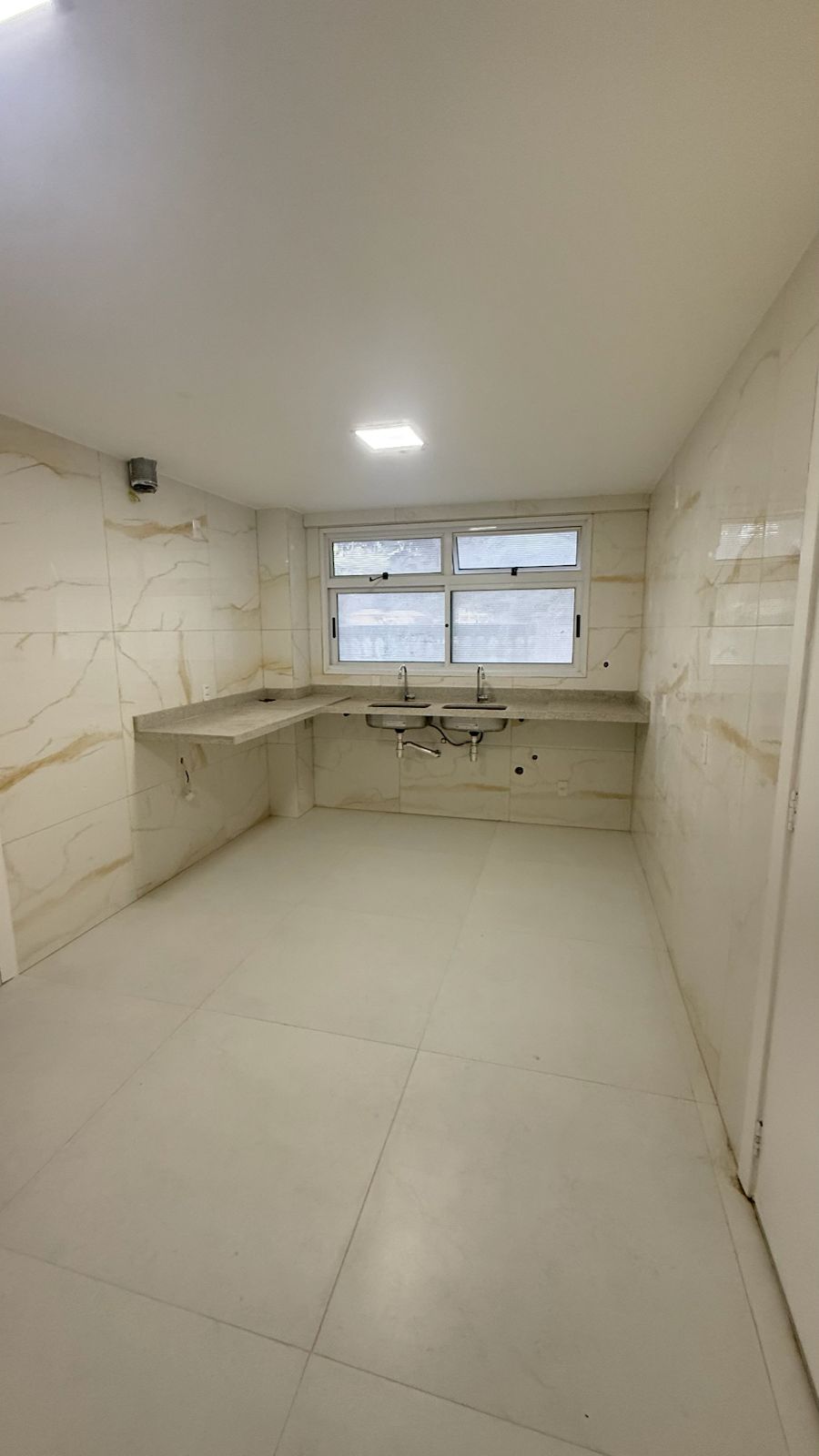 Foto do imóvel: Casa de Condomínio com 5 Quartos à Venda, 756 m² em Recreio dos Bandeirantes - Rio de Janeiro