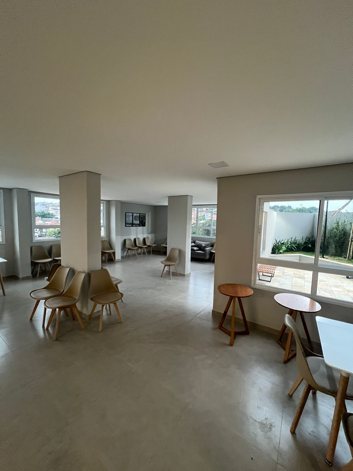 Imagem Apartamento com 2 Quartos para Alugar, 55 m²em São Pedro - Osasco