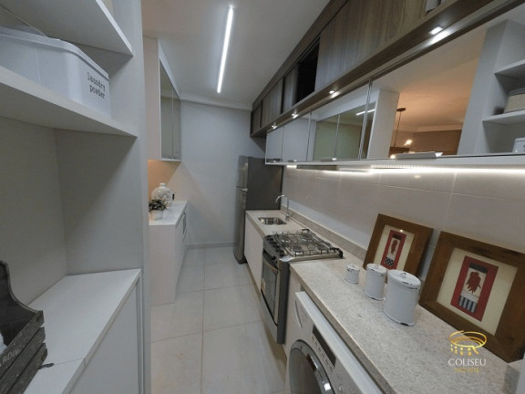 Imagem Apartamento com 2 Quartos à Venda, 54 m²em Vila Emília - Maringá