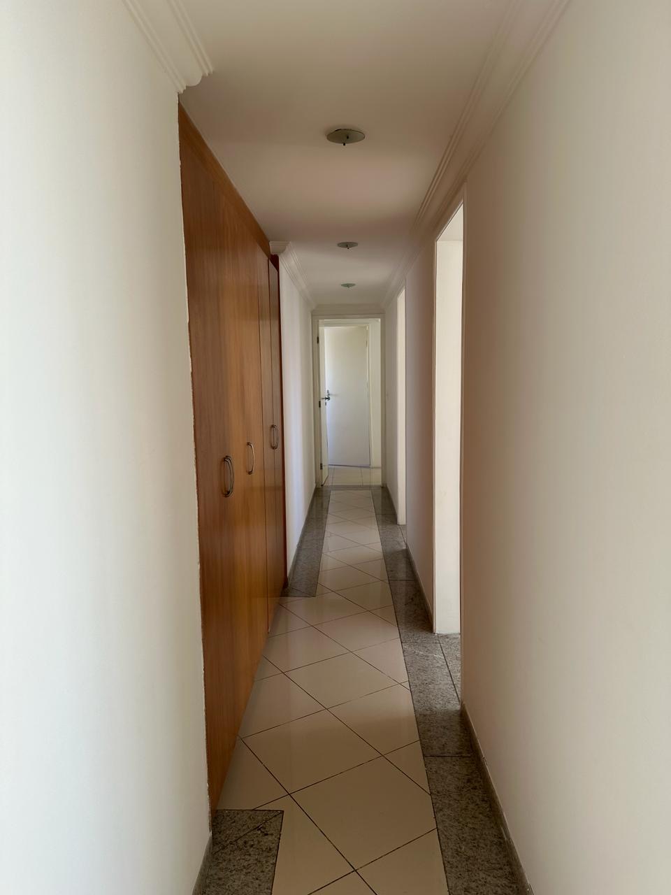 Imagem Apartamento com 4 Quartos para Alugar, 150 m²em Boa Viagem - Recife