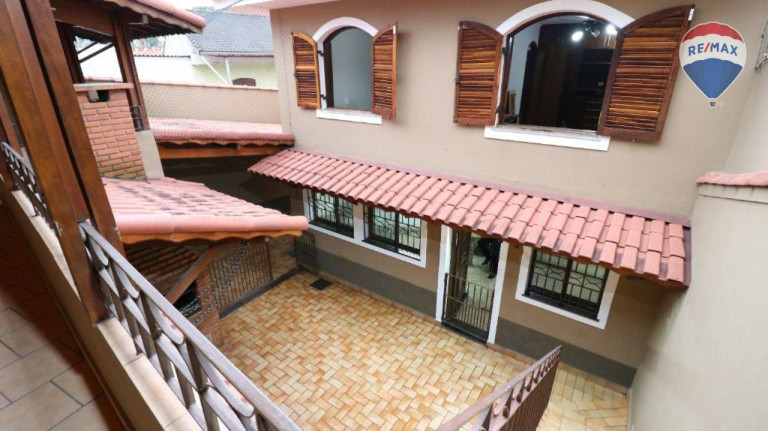 Imagem Sobrado com 3 Quartos à Venda,  em Bortolândia - São Paulo