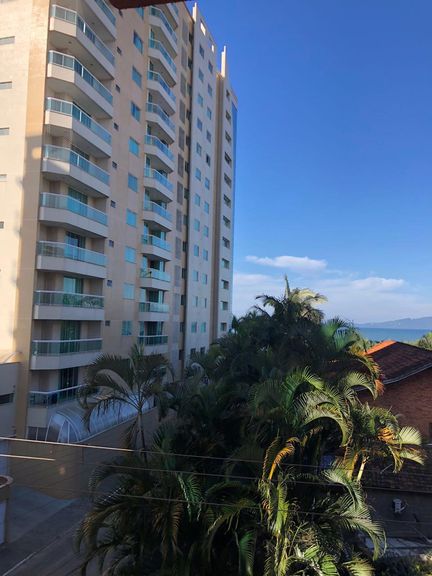 Imagem Apartamento com 3 Quartos à Venda, 90 m² em Itapema