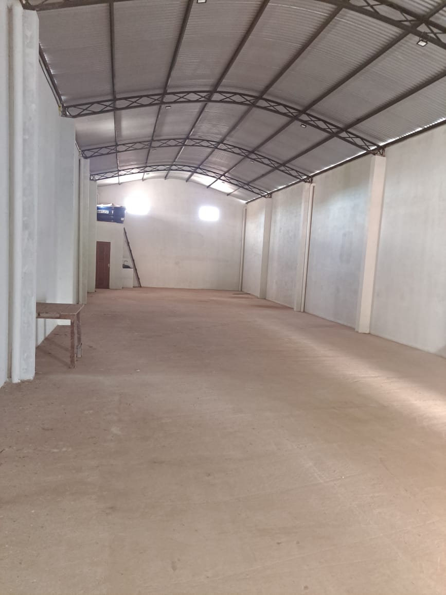 Imagem Galpão para Alugar, 248 m²em Jardim Santarém - Santarém