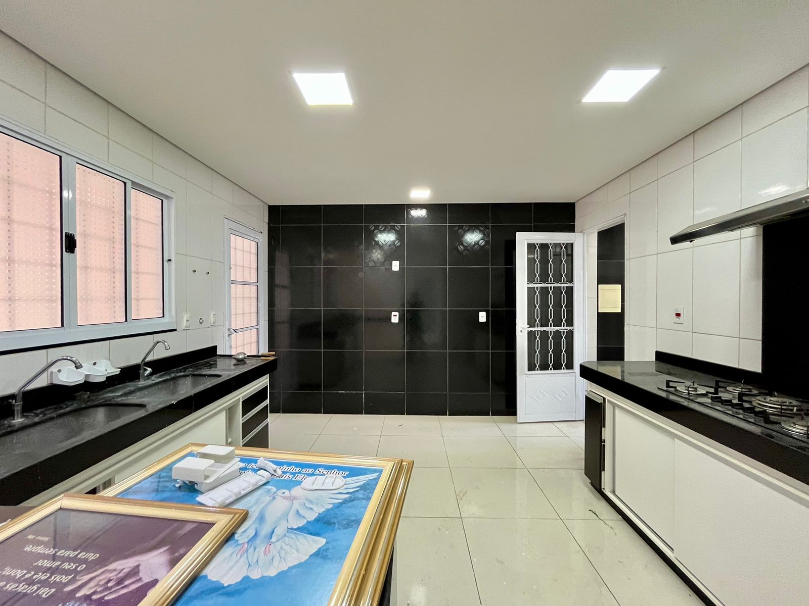Imagem Casa com 4 Quartos à Venda, 220 m²em Rio Branco - Belo Horizonte