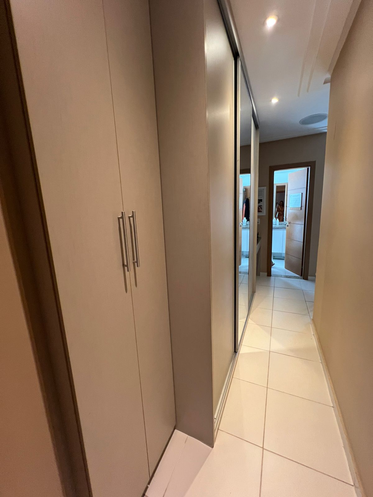 Imagem Apartamento com 4 Quartos à Venda, 174 m²em São Brás - Belém