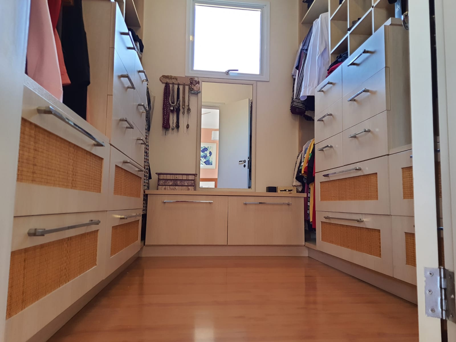 Imagem Casa de Condomínio com 3 Quartos à Venda, 320 m²em Centro - Vinhedo