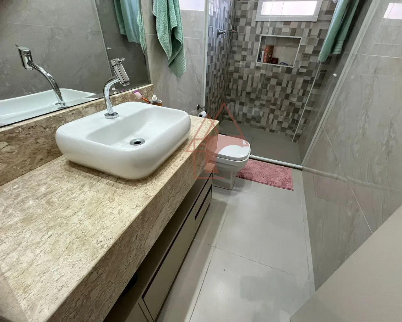 Imagem Sobrado com 3 Quartos à Venda, 156 m² em Aparecida - Santos