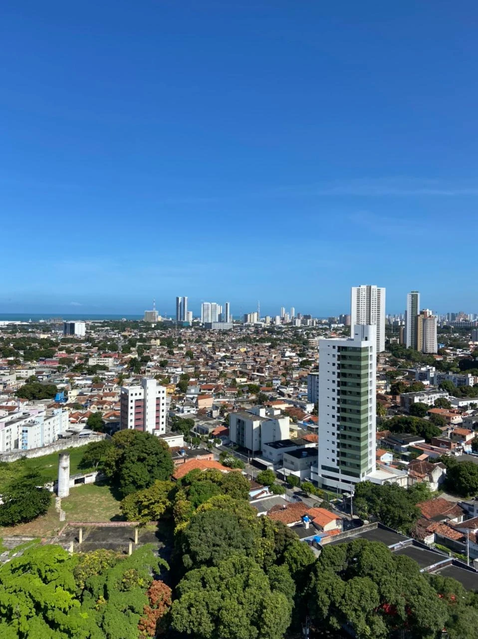 Foto do imóvel: Apartamento com 3 Quartos à Venda ou Locação, 66 m² em Campo Grande - Recife